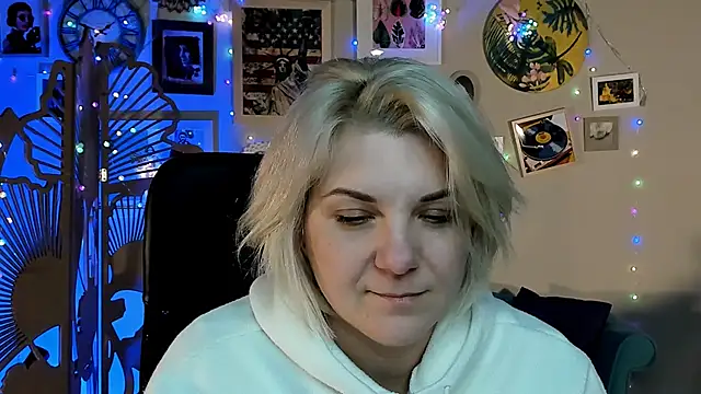 EvaEvals's cam snapshot