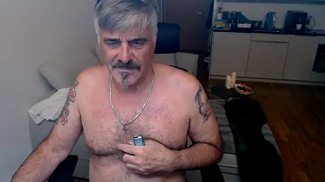 Budapest1958 live sex cam