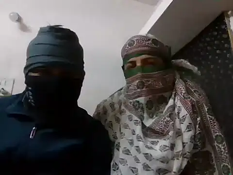 Lovelycouple25's cam snapshot