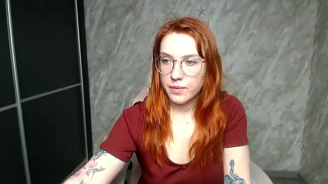 Reginasmilee's cam snapshot