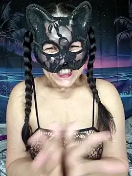 Cinderella974's cam snapshot