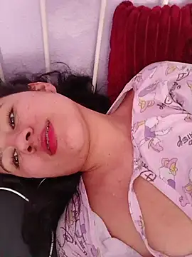 Megan_hotwife_'s cam snapshot