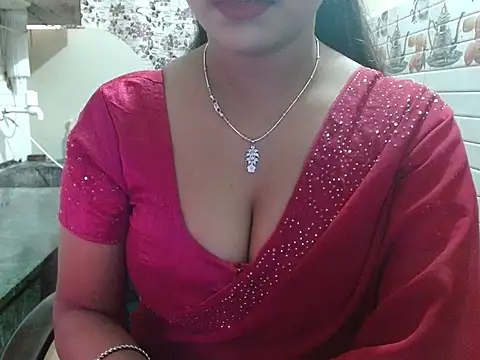 LovingPihu's cam snapshot