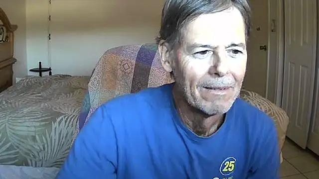 nakeedcowboi65 live sex cam