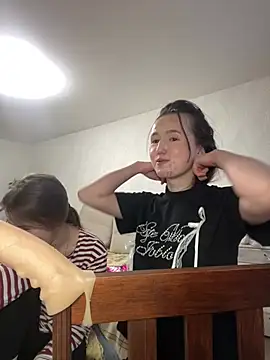 Sweet_mila_eva_'s cam snapshot