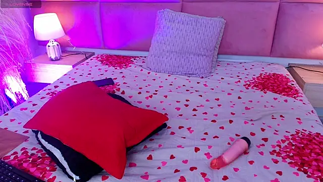 Zoe_aitanaa live sex cam