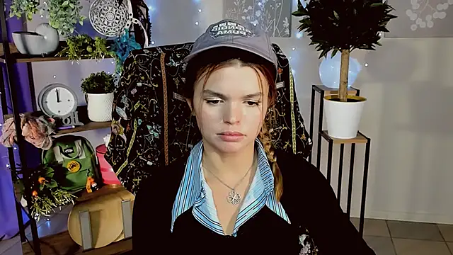 SaraGolben live sex cam