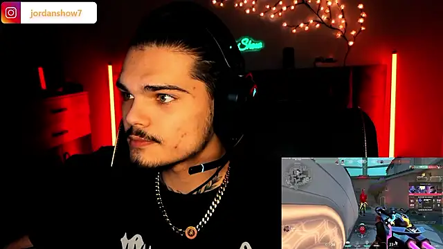 JordanShow live sex cam