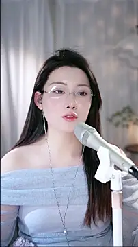 Dou-Dou-er live sex cam