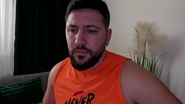 Gold_Alpha_Boy live sex cam