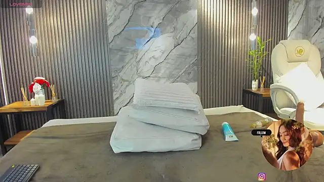 martina_mayers live sex cam