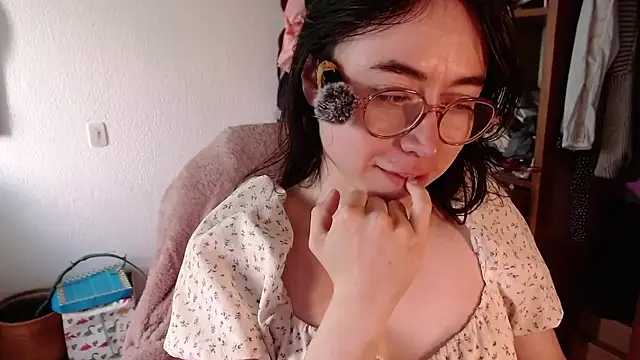 emily_pearl_ live sex cam