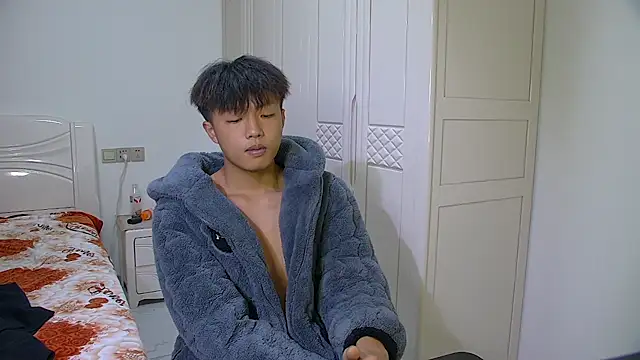 Chocolates-001's cam snapshot