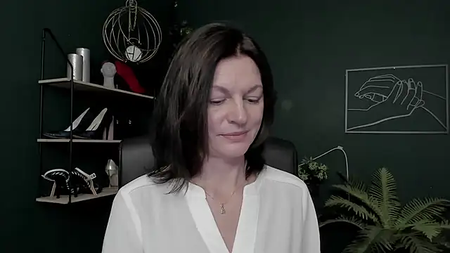 VivianWILD's cam snapshot