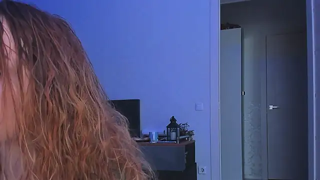 JanetShy's cam snapshot