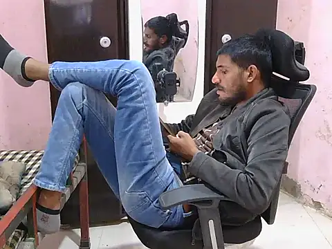 HotXKrish's cam snapshot