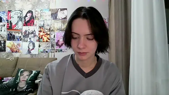 LxayBloom's cam snapshot