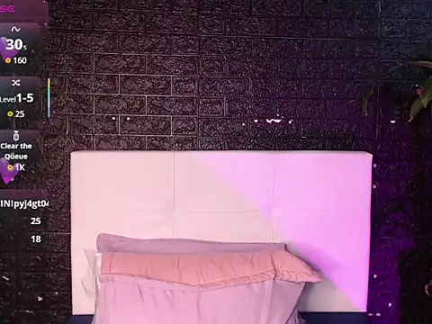 Samantha_Peach_'s cam snapshot