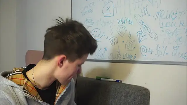 MarcyRoches live sex cam