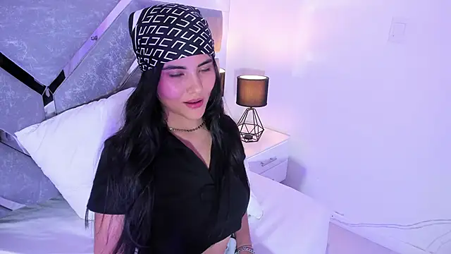 Daniela_Martinez_'s cam snapshot