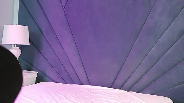 Evelisse's cam snapshot