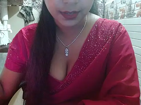 LovingPihu's cam snapshot