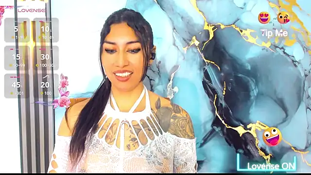 khiara_moretti live sex cam