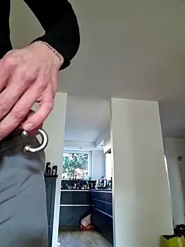 Prinzalbert7@xh's cam snapshot