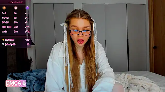 Molly_sweetie's cam snapshot