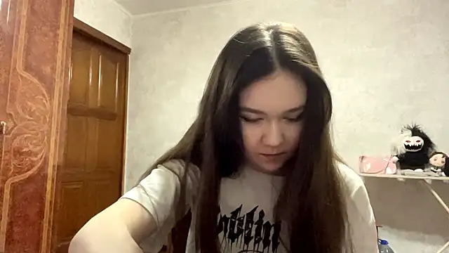 CrunchBerries's cam snapshot