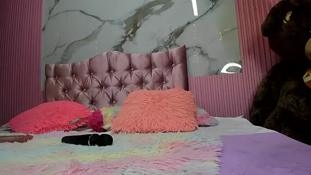 Mindy_19's cam snapshot