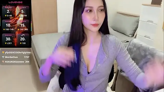 sexyy8818 live sex cam