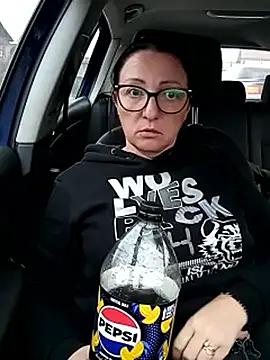 Milfa_nimfomana live sex cam