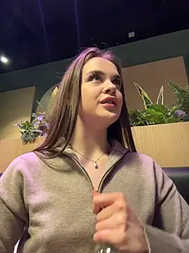 KristiRich live sex cam