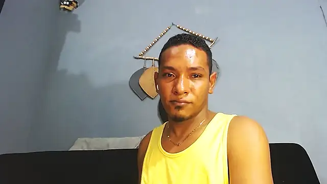 Grandeygruesa1 live sex cam