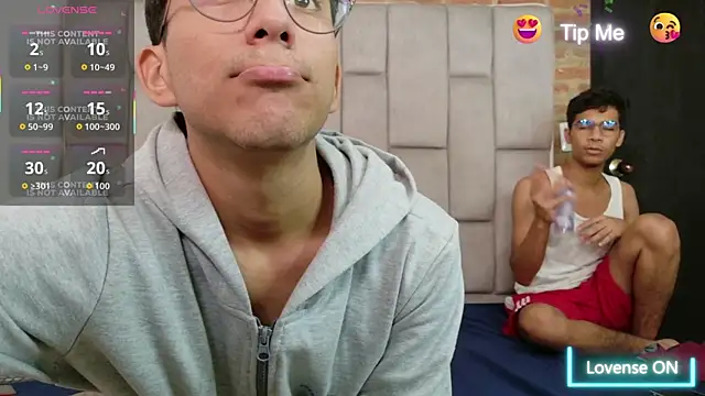 Desire4Duo live sex cam