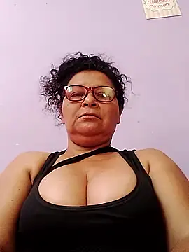 Amarantha25's cam snapshot