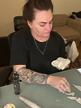 HeyBABYGIRL's cam snapshot