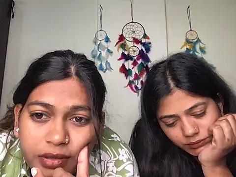 HoleyCoupon's cam snapshot