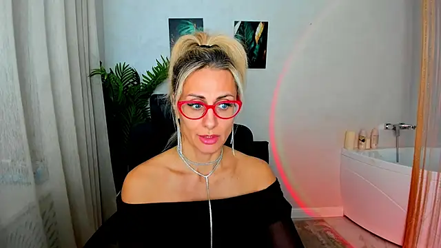 MuseOfStage's cam snapshot