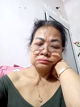 Hotestlove's cam snapshot