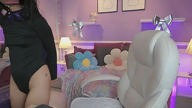 DahliaGrey's cam snapshot