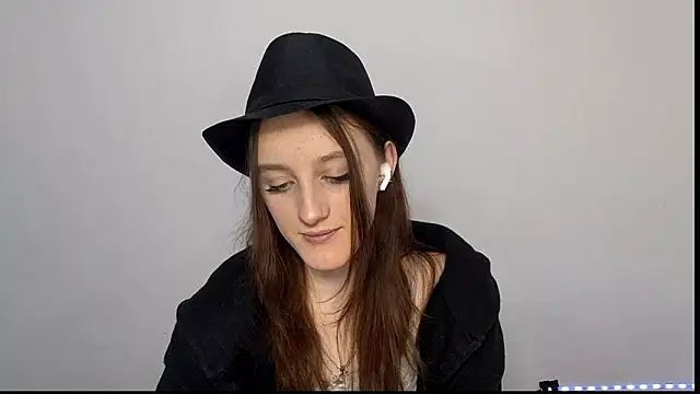 LisaBoddy's cam snapshot