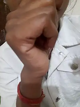 Navya67's cam snapshot