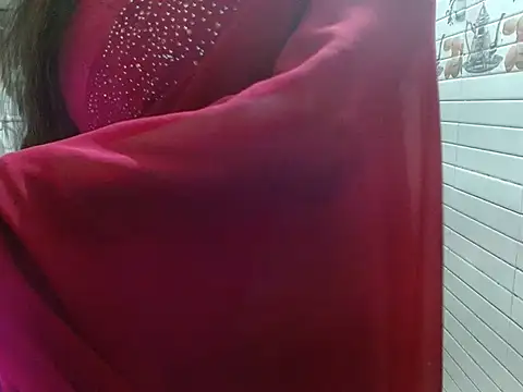 LovingPihu's cam snapshot