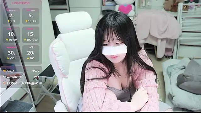 kimhyeona2005 live sex cam