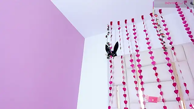 Silvanna-Casstro live sex cam