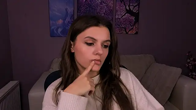 lisa_dark_'s cam snapshot