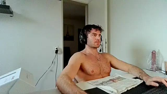 alpha-hunk's cam snapshot