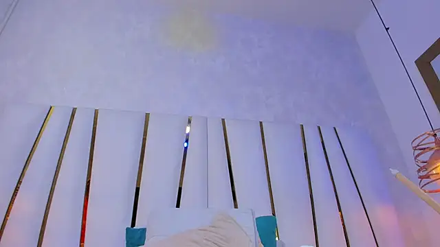 violet_gray_'s cam snapshot